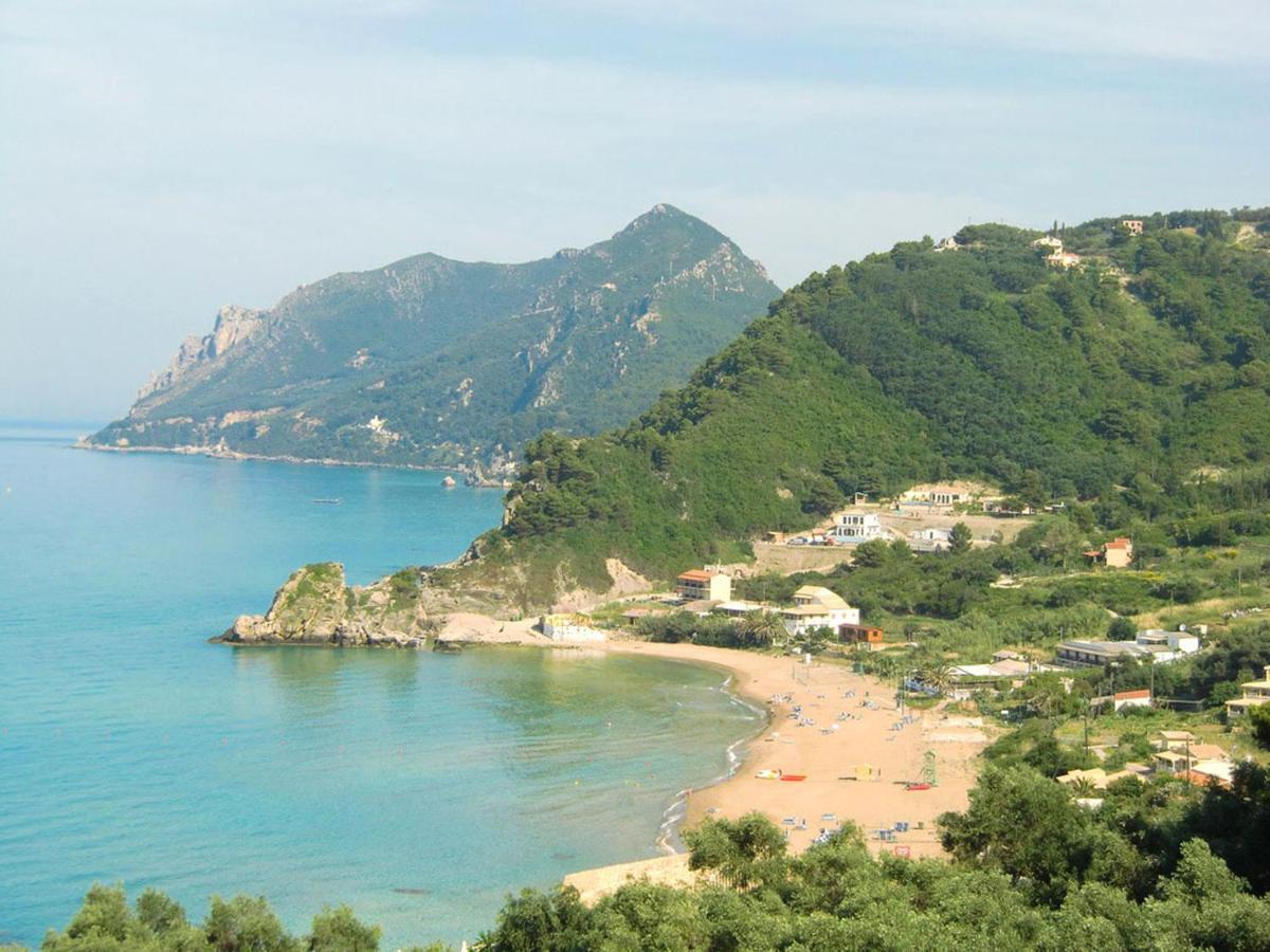 Large Apartment By The Pool - Pelekas Beach, Corfu Exterior foto